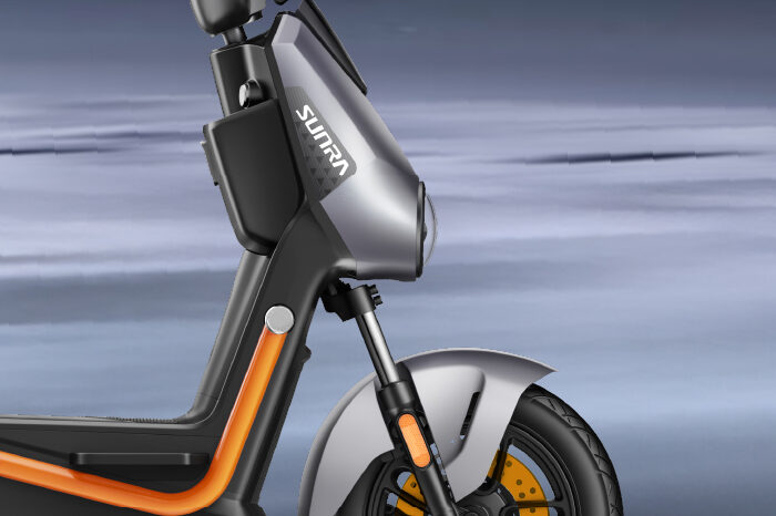 
								Moto Astro full									